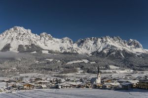 001020_Ellmau-Dorf-Winter_Daniel-Reiter-Peter-von-Felbert.jpg